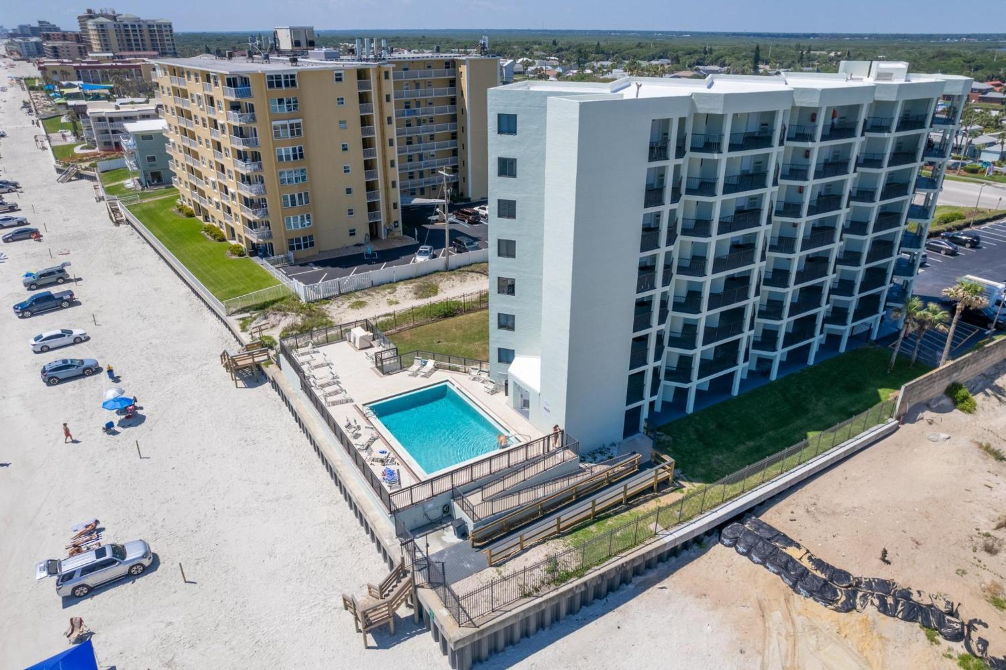 Ocean View With A Beachfront Pool At Ocean Trillium Condo ~ 403 新士麦那海滩 外观 照片